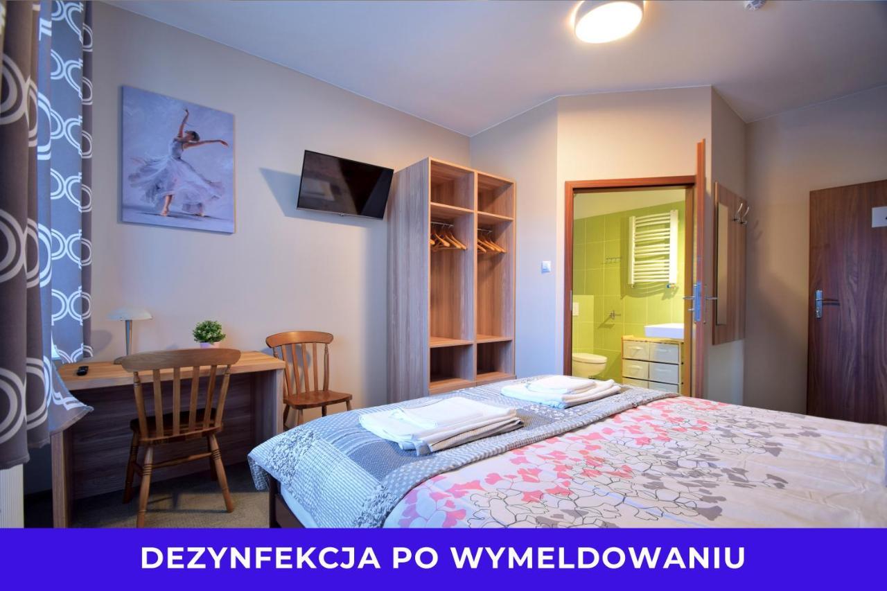 Aparthotel Globus - Bezkontaktowa Obsluga 罗兹 外观 照片